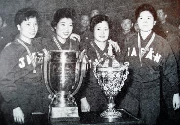 26b 1961 Weltmeisterinnen Japan
