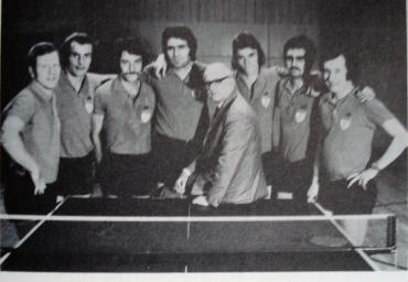 1970 Die Mannschaft mit Betreuer